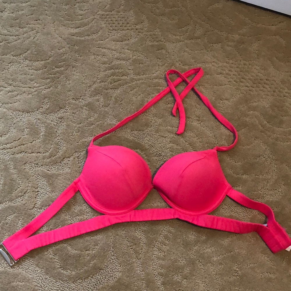 Red victoria’s Secret bikini top